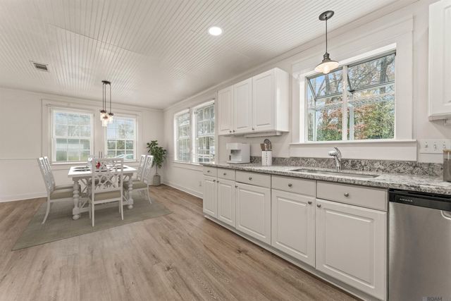 1018 Rodeo Dr, Denham Springs, LA 70726