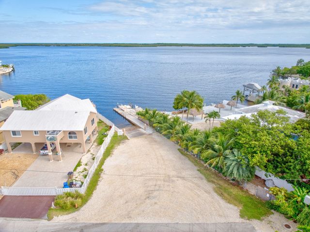 304 2nd Terrace, Key Largo, FL 33037