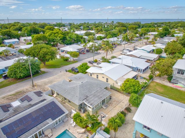 304 2nd Terrace, Key Largo, FL 33037