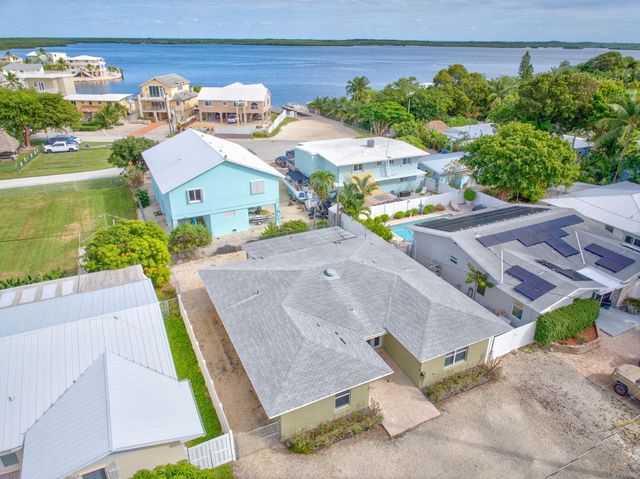 304 2nd Terrace, Key Largo, FL 33037