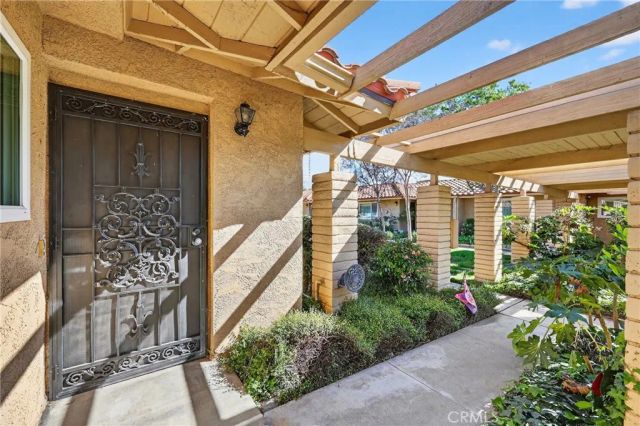 959 W Pine 33, Upland, CA 91786