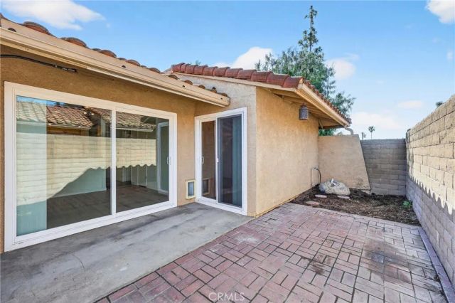 959 W Pine 33, Upland, CA 91786