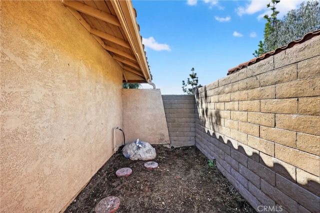 959 W Pine 33, Upland, CA 91786