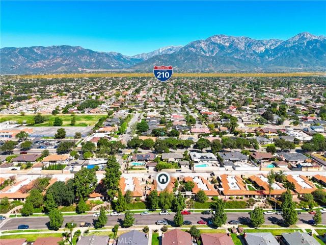 959 W Pine 33, Upland, CA 91786