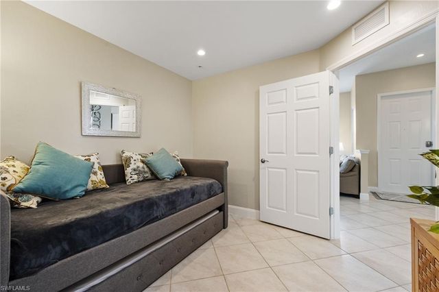 18276 Creekside Preserve LOOP # 102, Fort Myers, FL 33908