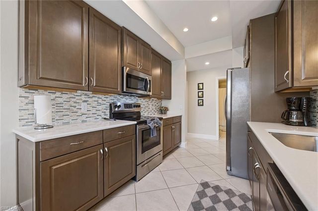 18276 Creekside Preserve LOOP # 102, Fort Myers, FL 33908