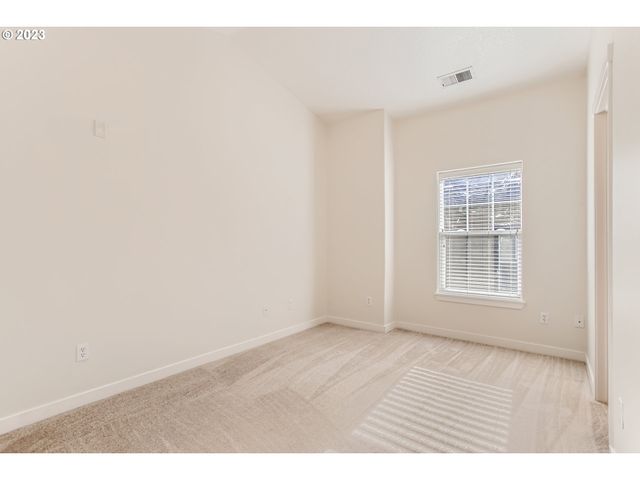 11223 Se CAUSEY Cir, Happy Valley, OR 97086