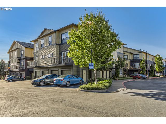 11223 Se CAUSEY Cir, Happy Valley, OR 97086