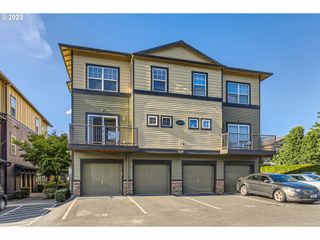 11223 Se CAUSEY Cir, Happy Valley, OR 97086