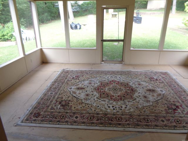 1408 Twin Lakes Drive, Little Rock, AR 72205