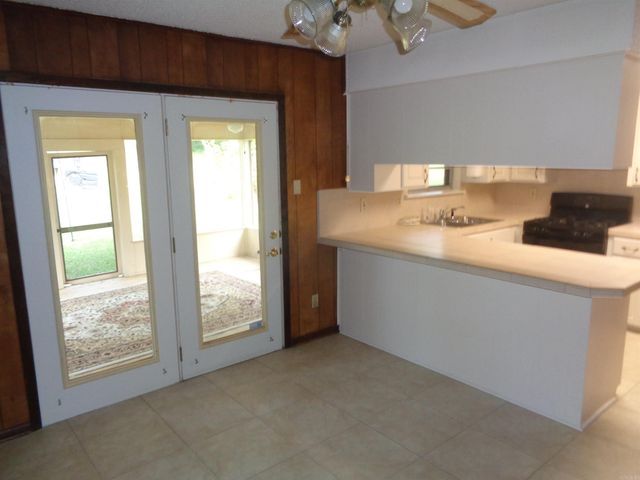 1408 Twin Lakes Drive, Little Rock, AR 72205