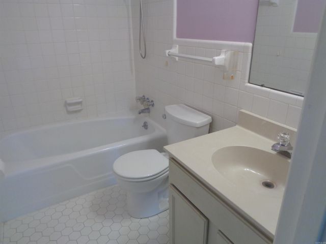 1408 Twin Lakes Drive, Little Rock, AR 72205