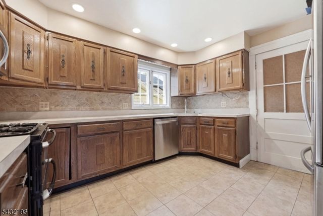 57 Rockaway Ave, Rockaway Boro, NJ 07866