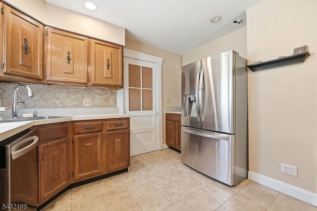 57 Rockaway Ave, Rockaway Boro, NJ 07866