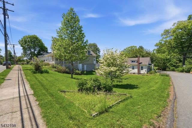57 Rockaway Ave, Rockaway Boro, NJ 07866