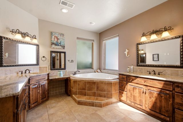 1508 Douglas Macarthur Road NW, Albuquerque, NM 87107