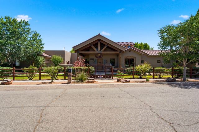 1508 Douglas Macarthur Road NW, Albuquerque, NM 87107