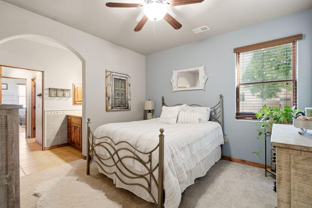 1508 Douglas Macarthur Road NW, Albuquerque, NM 87107