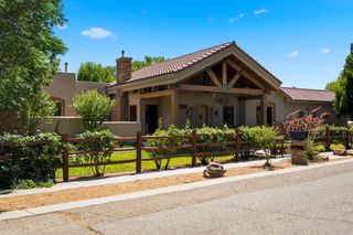 1508 Douglas Macarthur Road NW, Albuquerque, NM 87107