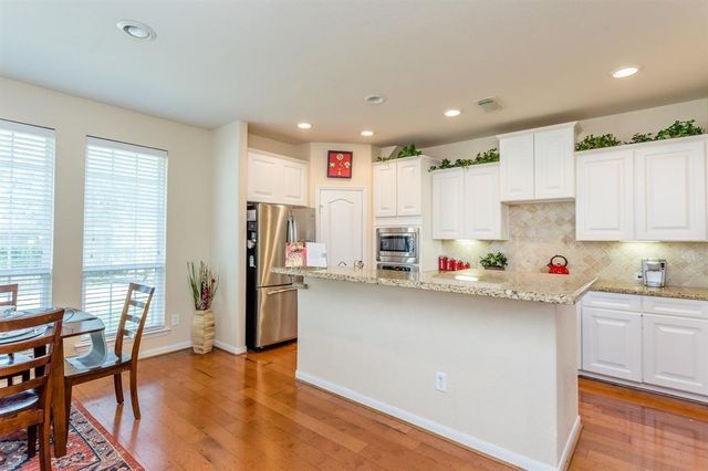 6639 Larocke Trail, Sugar Land, TX 77479