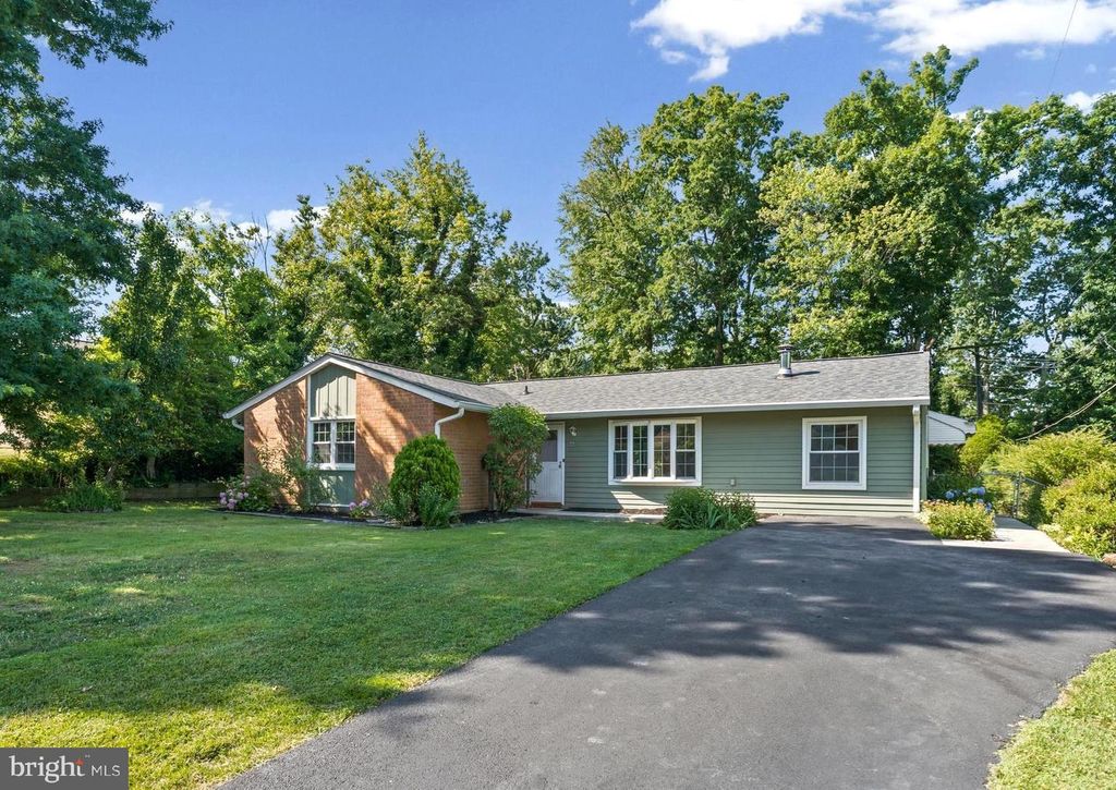 810 BRADLEY RD, Joppa, MD 21085