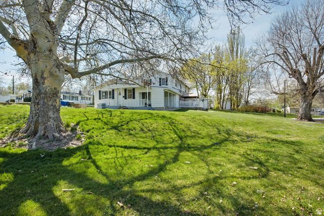 3813 S GRANDVIEW DR, Ogden, UT 84403