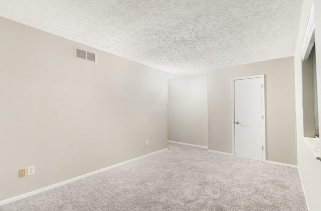 1222-1224 E Henry Clay Avenue, Covington, KY 41011