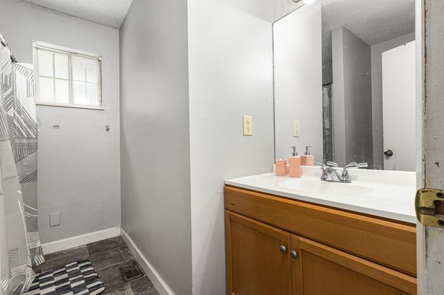 1222-1224 E Henry Clay Avenue, Covington, KY 41011