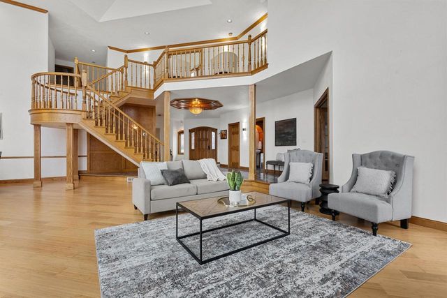 3220 OLD ORCHARD LANE, Oshkosh, WI 54902