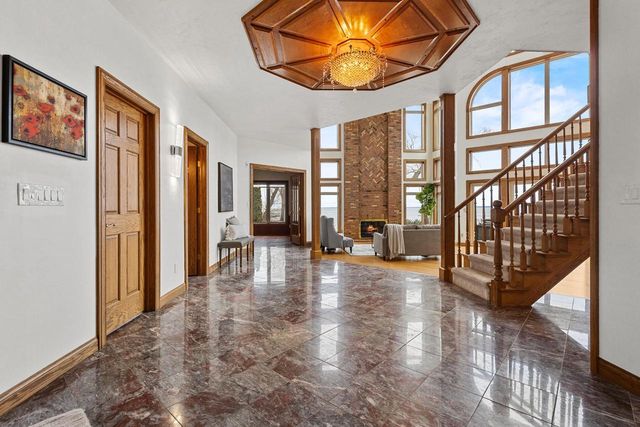 3220 OLD ORCHARD LANE, Oshkosh, WI 54902