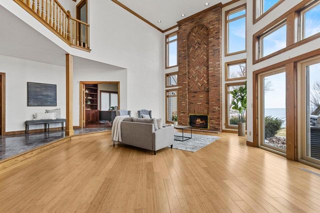 3220 OLD ORCHARD LANE, Oshkosh, WI 54902