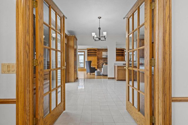 3220 OLD ORCHARD LANE, Oshkosh, WI 54902