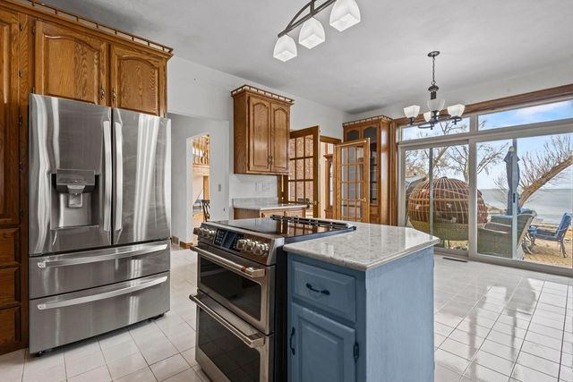 3220 OLD ORCHARD LANE, Oshkosh, WI 54902