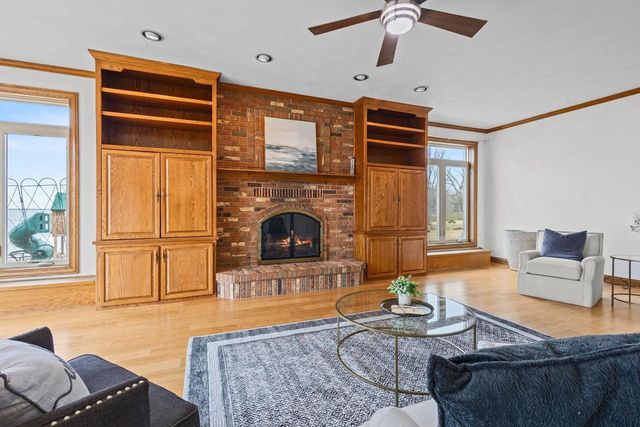 3220 OLD ORCHARD LANE, Oshkosh, WI 54902