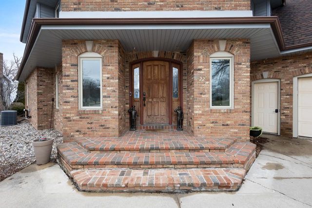 3220 OLD ORCHARD LANE, Oshkosh, WI 54902