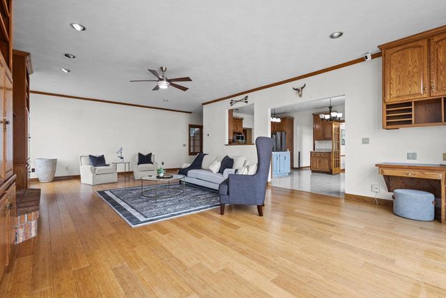 3220 OLD ORCHARD LANE, Oshkosh, WI 54902