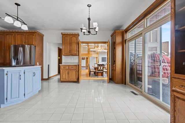 3220 OLD ORCHARD LANE, Oshkosh, WI 54902