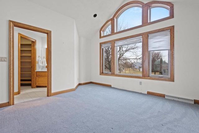 3220 OLD ORCHARD LANE, Oshkosh, WI 54902