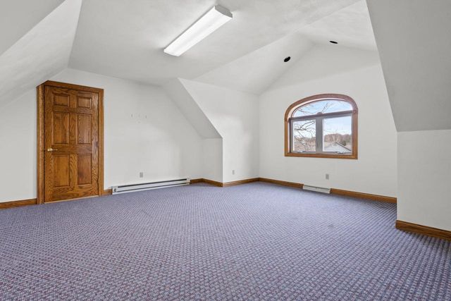 3220 OLD ORCHARD LANE, Oshkosh, WI 54902