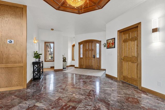 3220 OLD ORCHARD LANE, Oshkosh, WI 54902