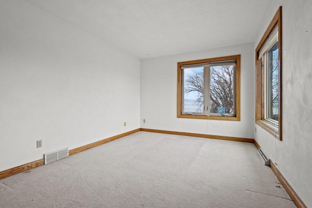 3220 OLD ORCHARD LANE, Oshkosh, WI 54902