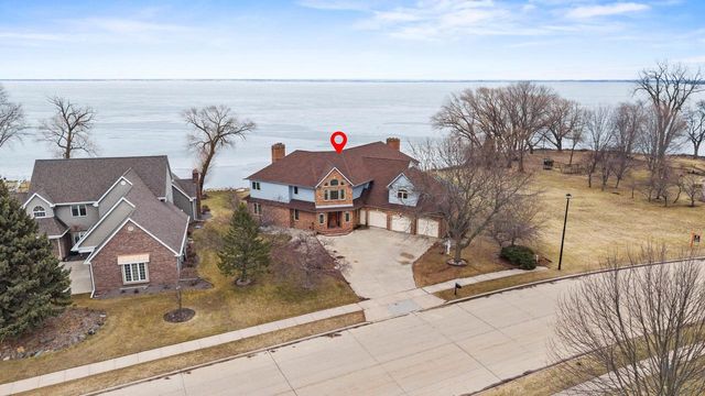 3220 OLD ORCHARD LANE, Oshkosh, WI 54902