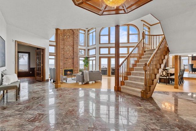 3220 OLD ORCHARD LANE, Oshkosh, WI 54902