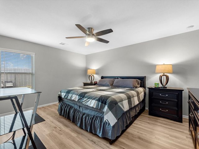 7807 Switchgrass Creek Drive, Katy, TX 77493