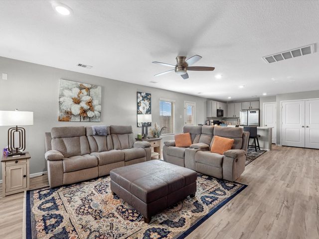 7807 Switchgrass Creek Drive, Katy, TX 77493