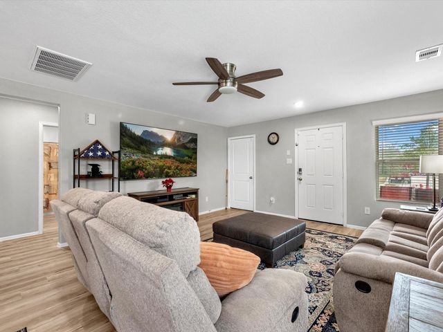 7807 Switchgrass Creek Drive, Katy, TX 77493