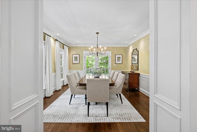 2120 ELLIOTT AVE, Mclean, VA 22101