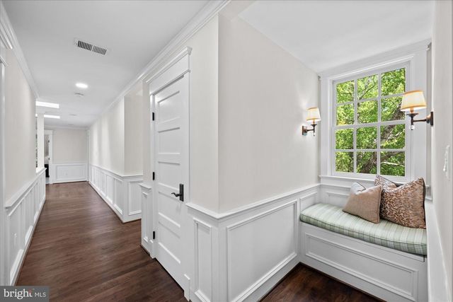 2120 ELLIOTT AVE, Mclean, VA 22101
