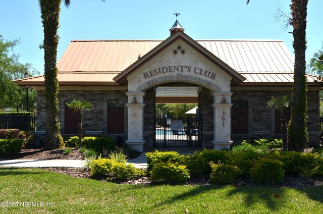 800 BLACK CHERRY Drive S, St. Johns, FL 32259