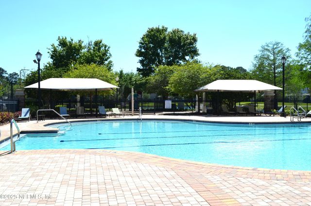 800 BLACK CHERRY Drive S, St. Johns, FL 32259